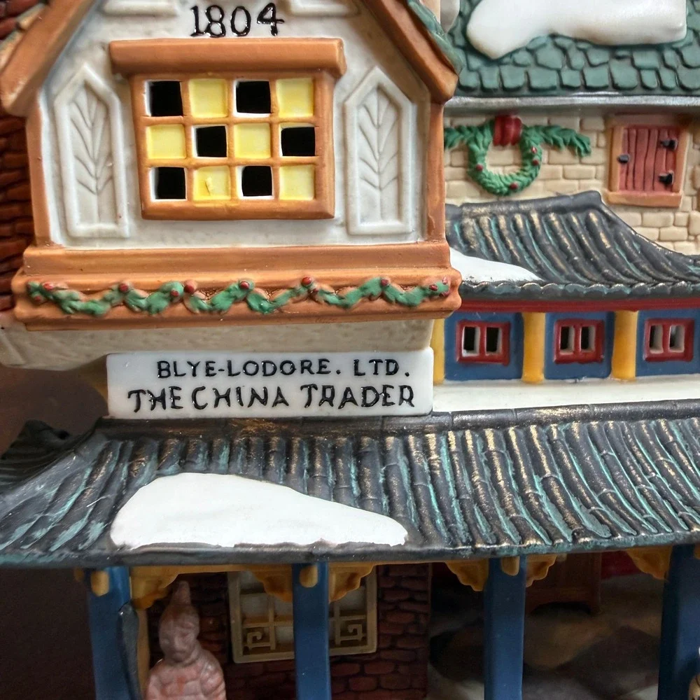 Dept 56 Dickens Village The‎ China Trader Porcelain Lighted Building 55840